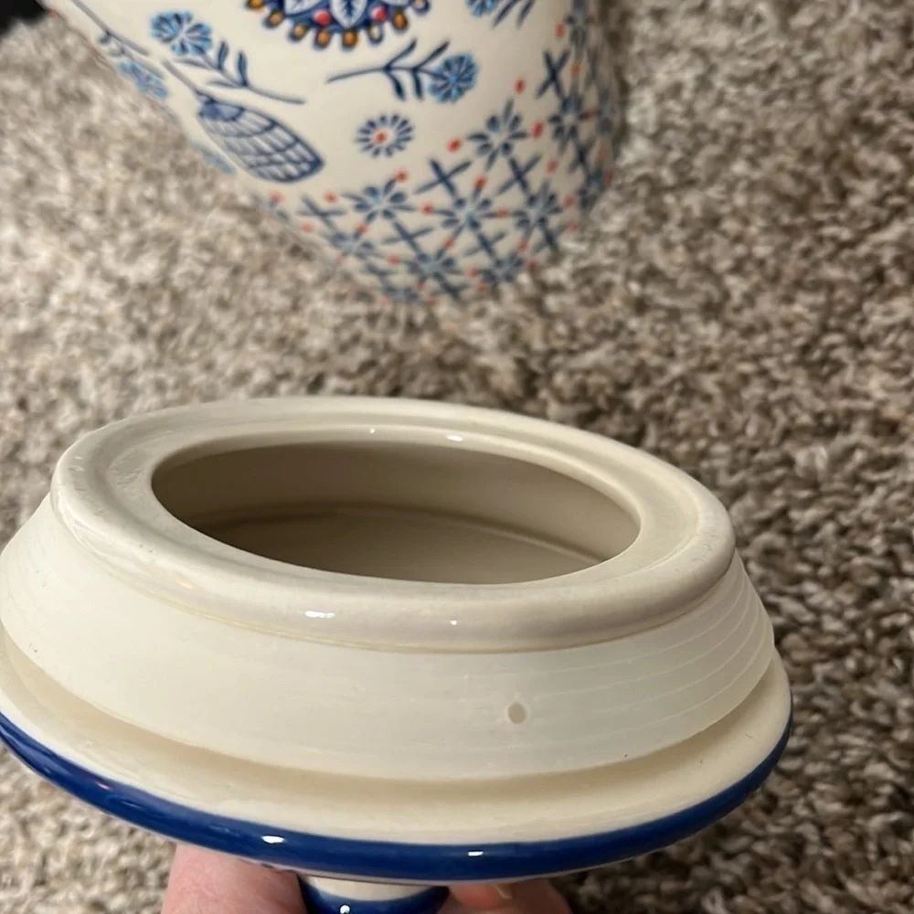 Ceramic hand painted Talavera-Floral Design jar